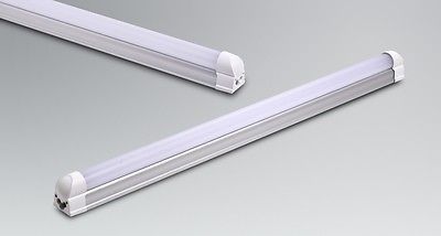Linear 4FT T8 Integrated Fixture 30w 5000K - Image 3